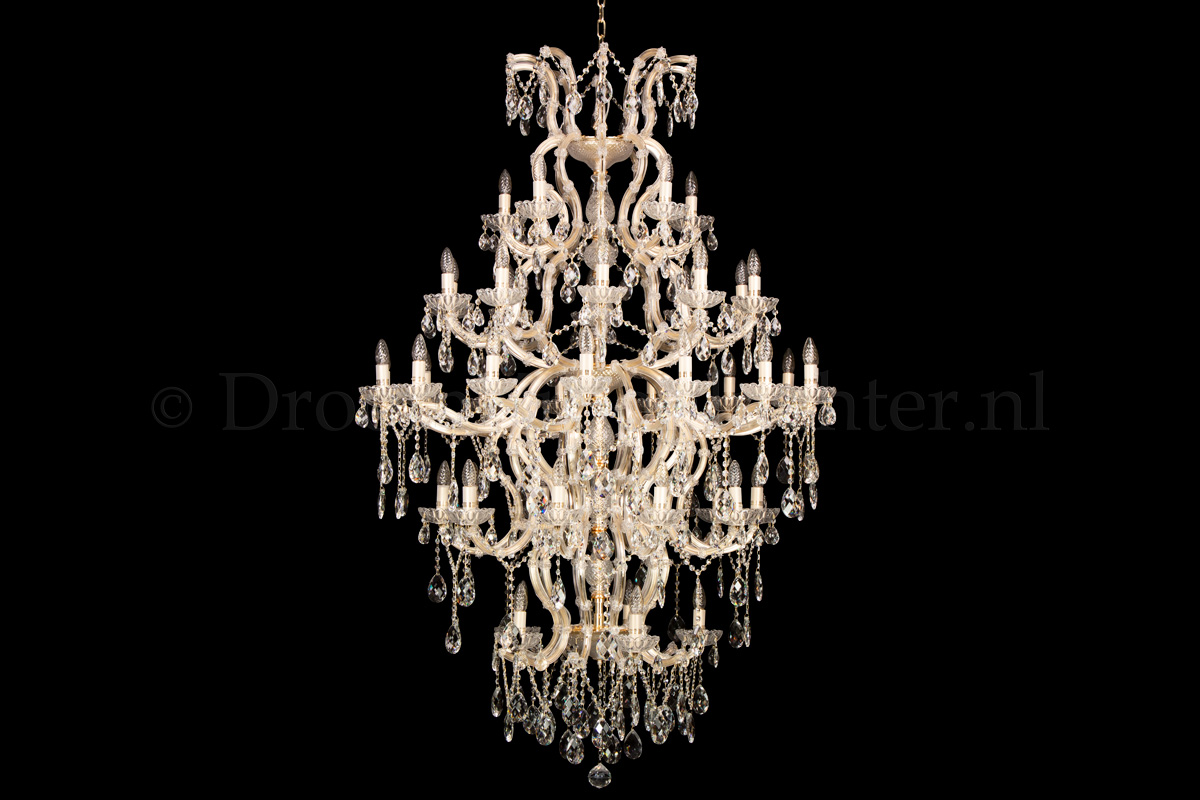 Kristall Kronleuchter Maria Theresa 45 flammig Loft (120cm/Gold) Kristall Kronleuchter Maria Theresa 45 flammig Loft (120cm/Gold)