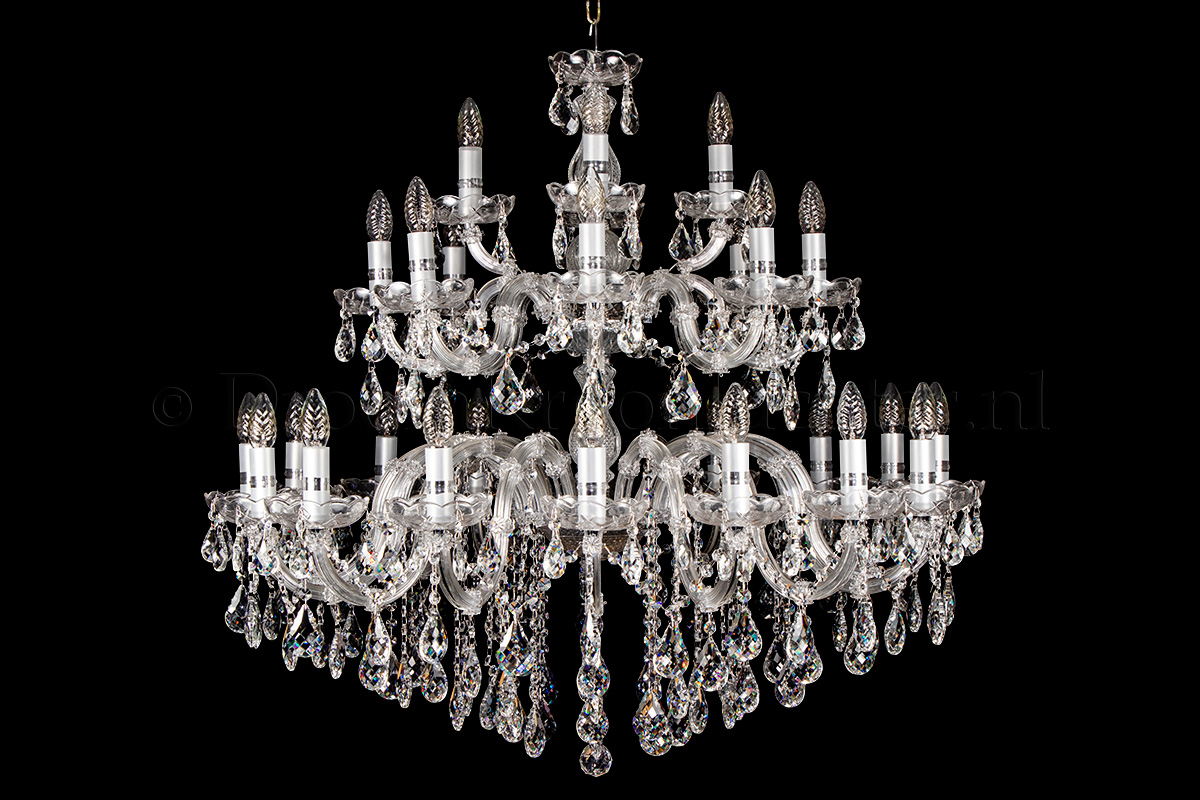 Deluxe Kristall Kronleuchter Maria Theresa 28 flammig (Ø95cm/chrom) Deluxe Kristall Kronleuchter Maria Theresa 28 flammig (Ø95cm/chrom)